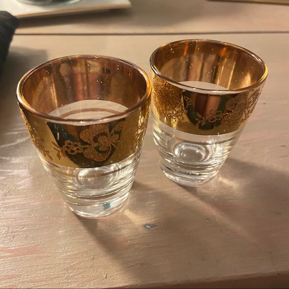 Vintage Shot Glasses - Picture 1 of 3